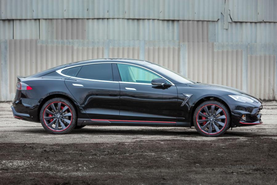 Tesla Model S Elizabeta by Larte Design 2016 года  (фото 9 из 22)
